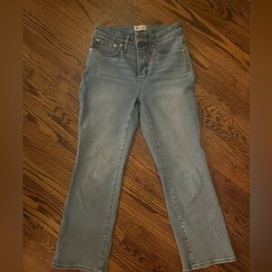 Madewell Mid-Rise Kick Out Crop Jeans size 28